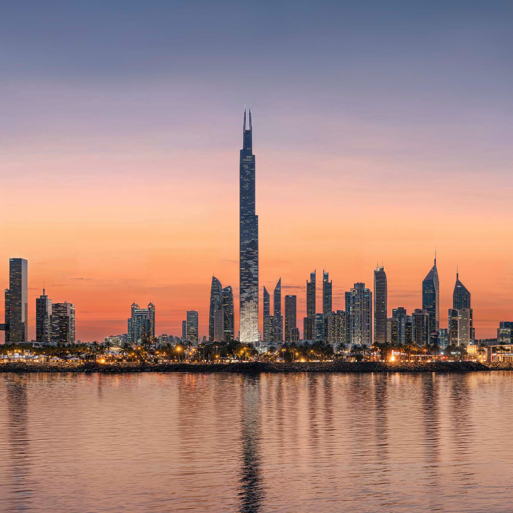 Burj-Azizi-Brochure_Page_06_Image_0001